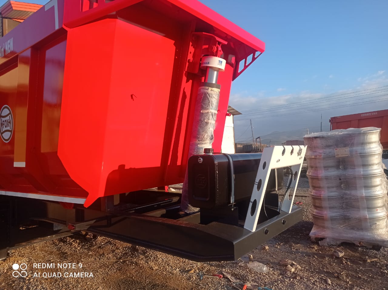 تریلی سازی گروه صنعتی آرتا در همدان